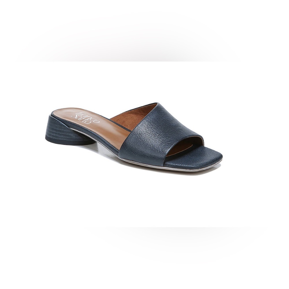 NWOT Franco Sarto Black Slides